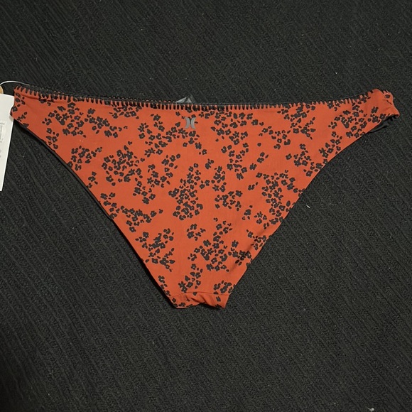 Hurley reversible bikini bottom - Picture 2 of 11